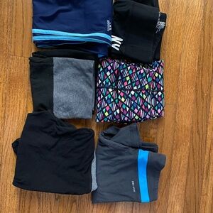 Bundle of 6 workout/yoga pants